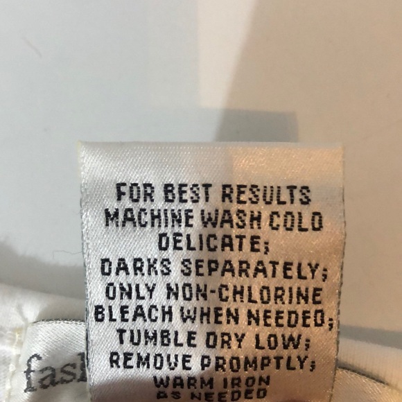 Fashion Formulas size small embroidered tank top - Picture 9 of 9